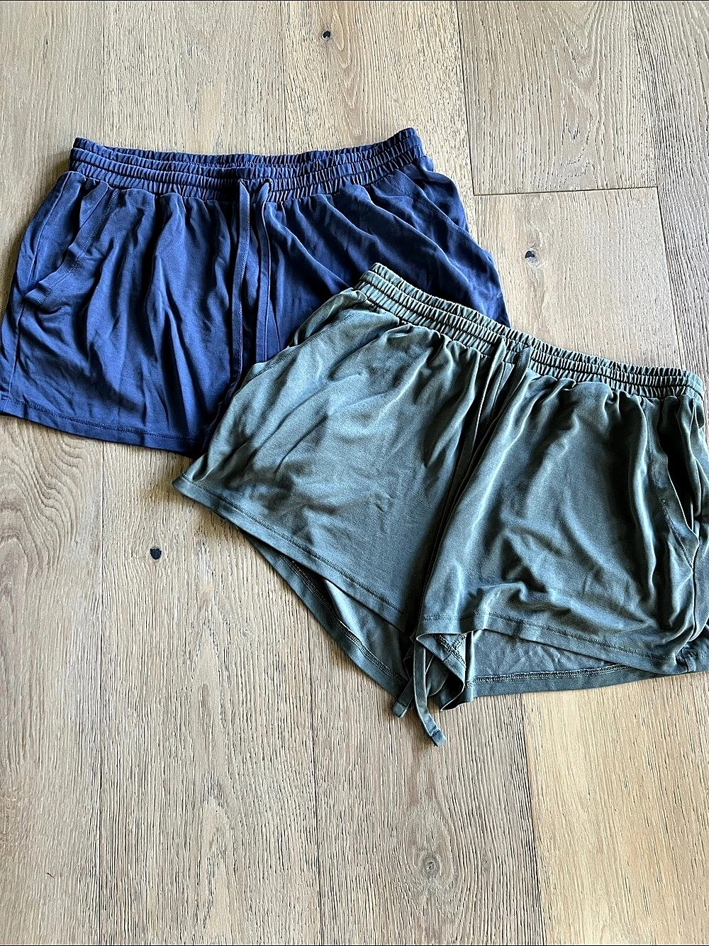 aerie Athletic Shorts 2-Pack in Blue & Green Medium